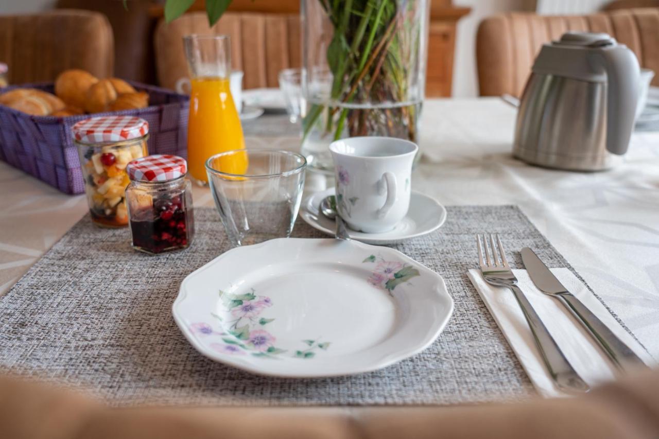 Bed & Breakfast 'T Veerke Dilsen-Stokkem Dış mekan fotoğraf